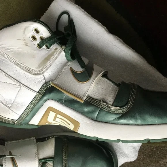 Lebron Soldier IV Mens Shoes Size 18 These were made exclusively for players